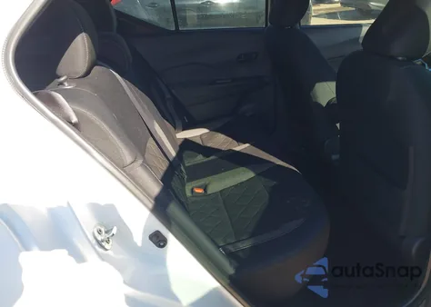 2020 Nissan Kicks S Xtronic Cvt из США, поврежденный, VIN 3N1CP5BV2LL540670